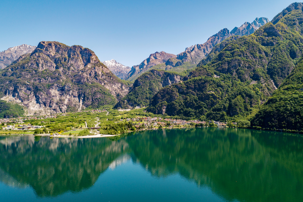 Lago di Mezzola