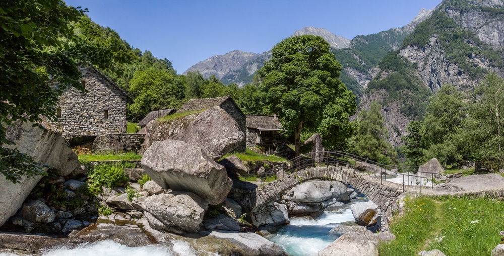 Schöner Ort in Europa: Maggiatal im Tessin