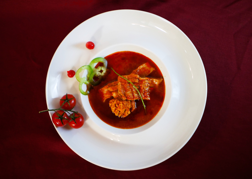 Halászlé ungarische Fischsuppe